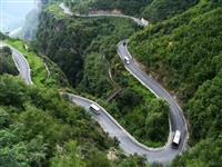 昆山掛壁，音樂公路，疊彩洞，網紅豬八戒、古村落等眾多太行山經典線路！